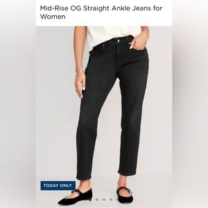 NWT | Old Navy Mid-Rise OG Straight Ankle Jeans | 2 Petite | Galaxy Black